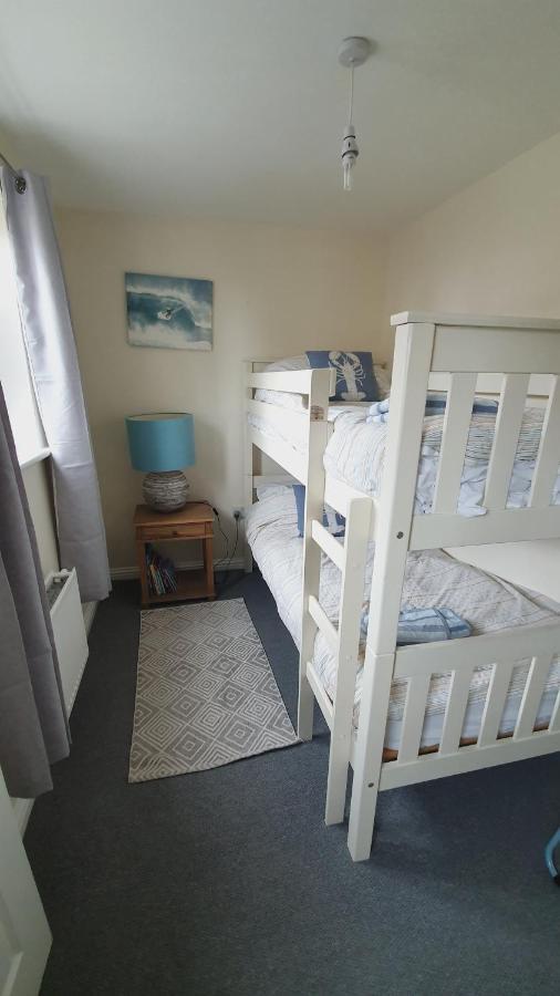 Beach Break Aberavon Holiday Home By The Sea Port Talbot Bagian luar foto